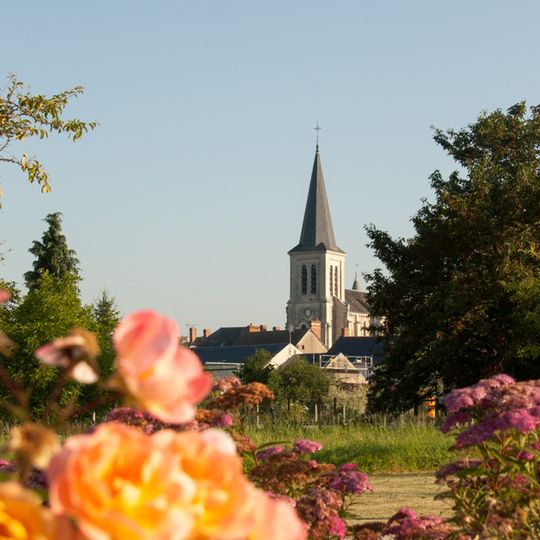 Église Saint-Pierre-ès-Liens d'Huisseau-sur-Mauves