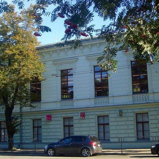 "Pavasara" biedrības nams