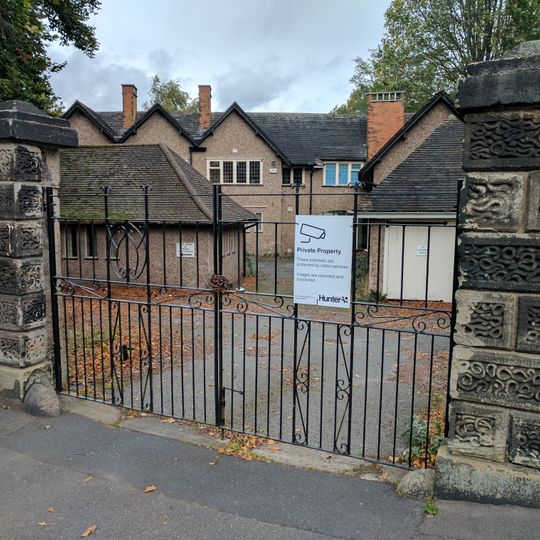 Innisdoon And Attached Garden Wall And Gate Piers