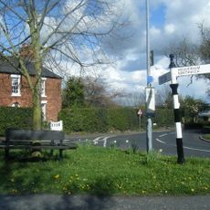 Guidepost at the junction of Cliff Road, Hill Top Road and Acton Lane