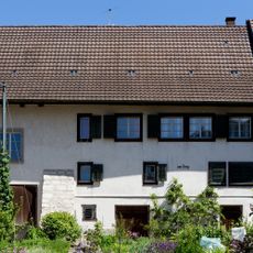 Gestelztes Doppelwohnhaus