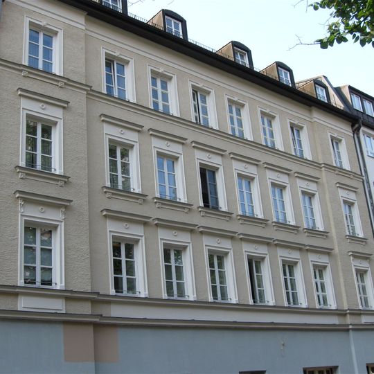 Mietshaus