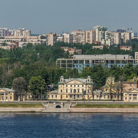 Kushelevka, Manor of the Kushelev-Bezborodko Family