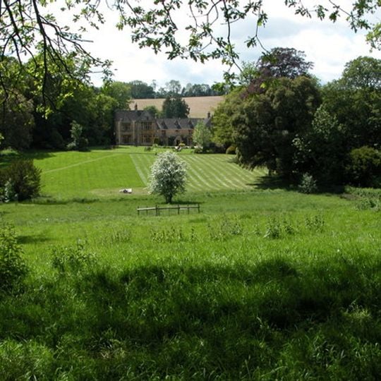 Lords Of The Manor Hotel