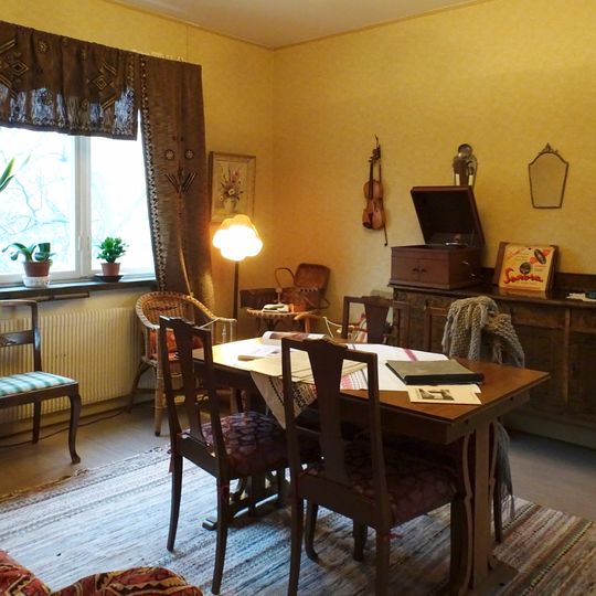 Stickelbärsvägen 7