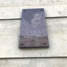 Pamětní deska Karla Kryla