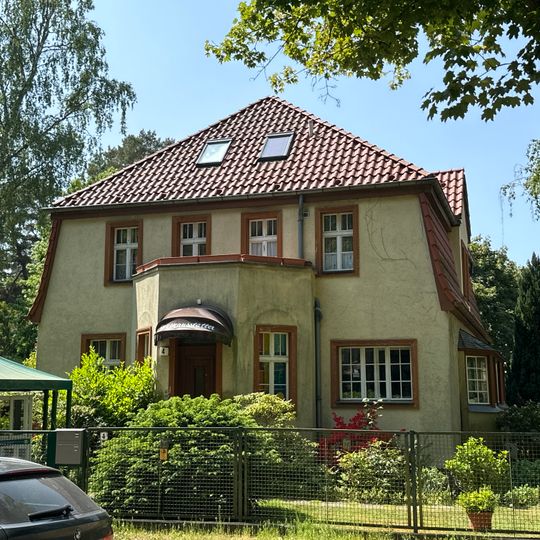 Wohnhaus Karmeliterweg 4