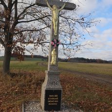 Kříž u silnice 349 u Bochovic