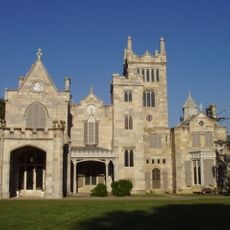 Lyndhurst