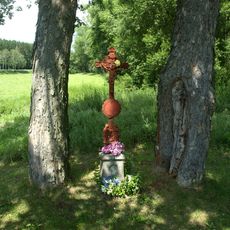 Kříž u polní cesty severně od Luk nad Jihlavou