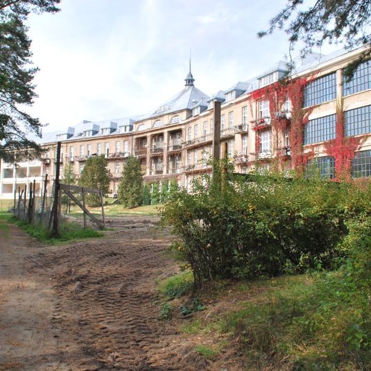 Zespół Sanatorium m. st. Warszawy i Towarzystwa Brijus - Zdrowie, ob. zespół szpitalny