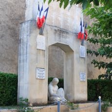 Ouveillan war memorial