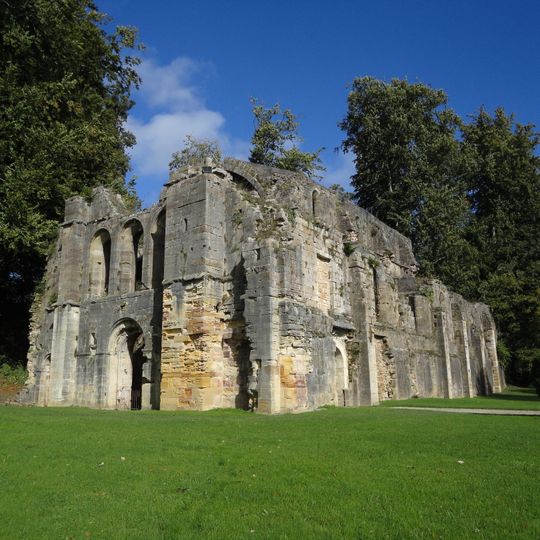 Abbatiale Notre-Dame de Trois-Fontaines-l'Abbaye