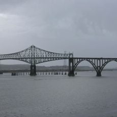 Puente Memorial Conde McCullough