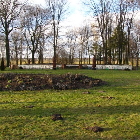 Fundamenty oficyny II - północnej