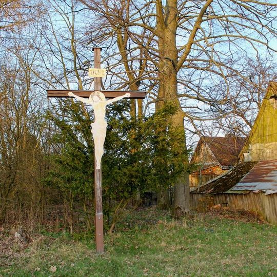 Dřevěný kříž v Cotkytli v části Janoušov