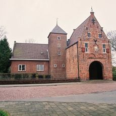 Asingaborg, poortgebouw