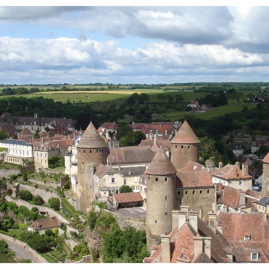 Semur-en-Auxois