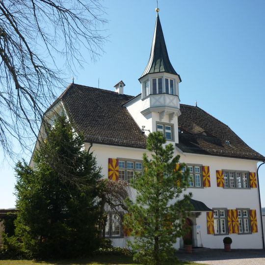 Former court lord's castle