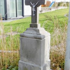 Wayside cross