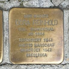 Stolperstein en memoria de Dora Reinhold