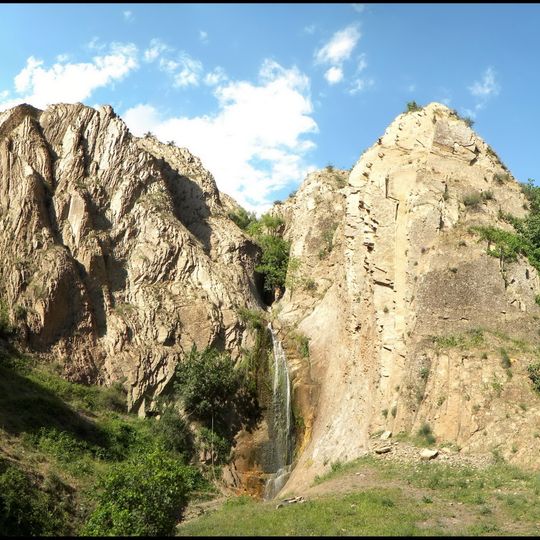 Shahrestān di Tarom