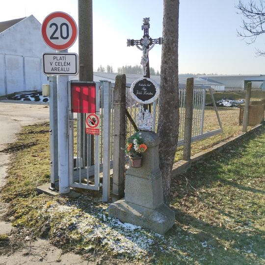 Kříž v jižní části Libína