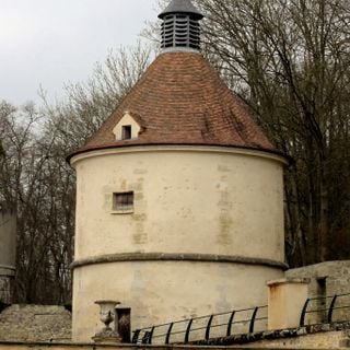 Pigeonnier du Château de Grouchy