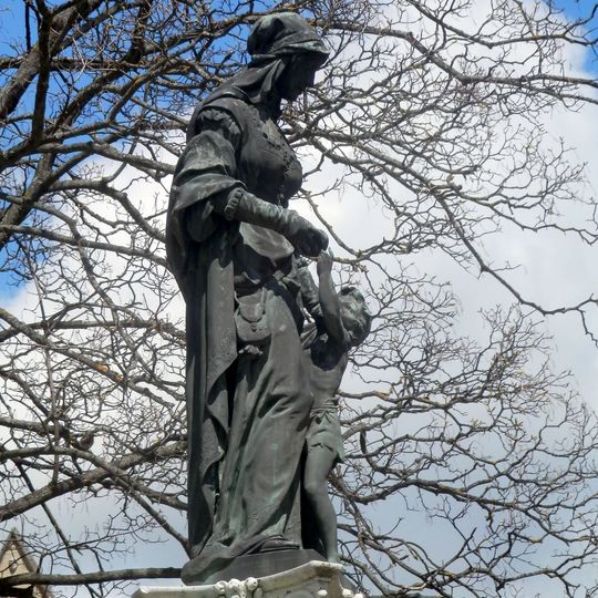 Fontána so soch. Dobročinnosti, socha