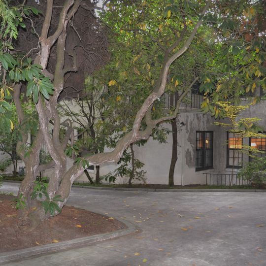 Casa Joseph R. Bowles