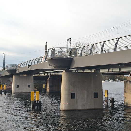 Fuß- und Radwegbrücke über die Havel in Werder