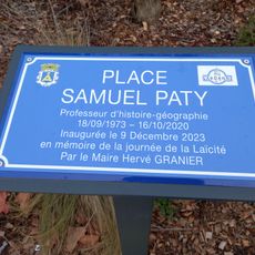 Commemorative plaque