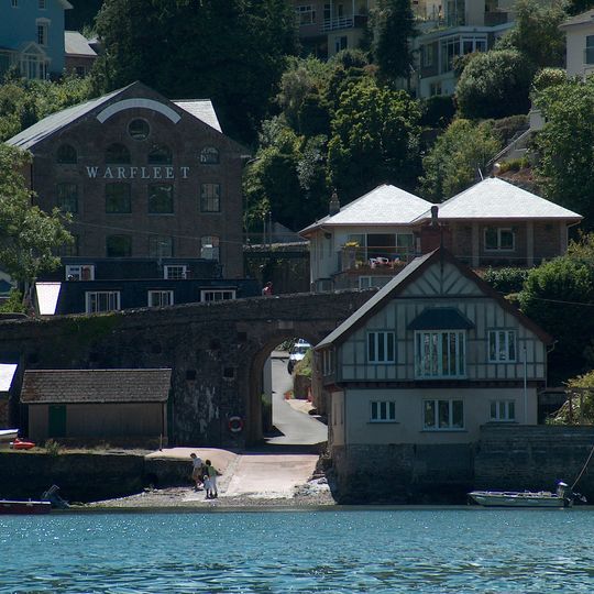 Paradise Point and Oriel House