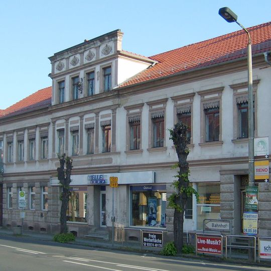 Bahnhofstraße 25