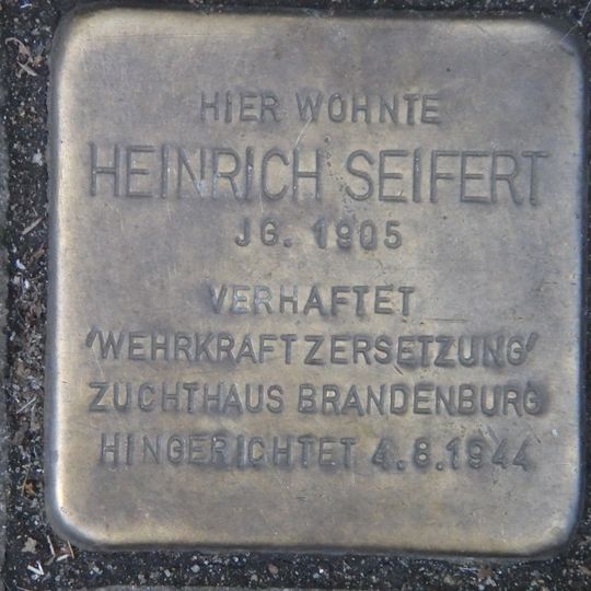Stolperstein en memoria de Heinrich Seifert