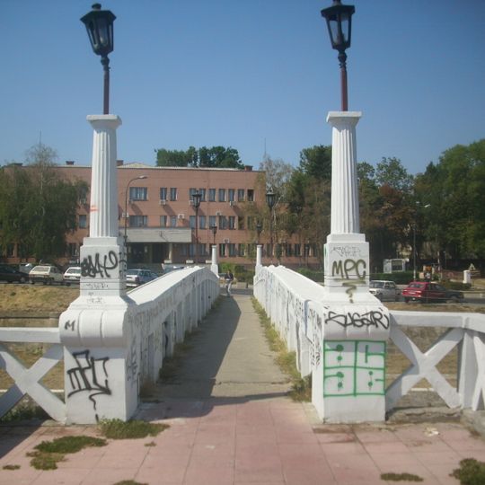 Passerelle en béton sur la Lepenica à Kragujevac
