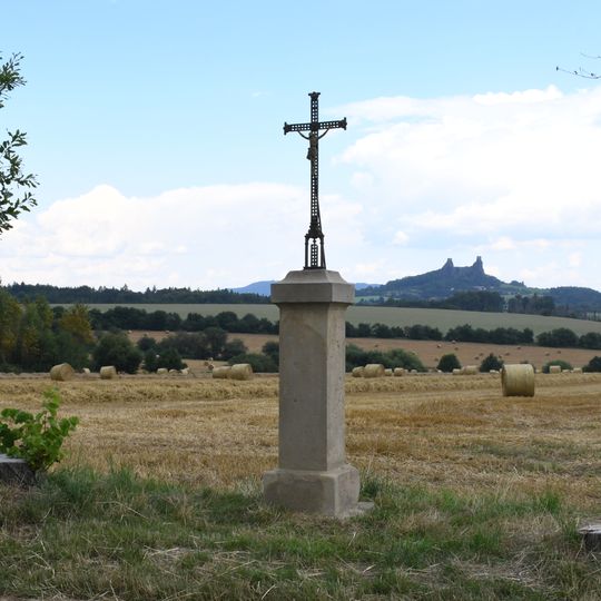 Kříž na rozcestí k osadě Podhůra