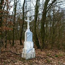 Kříž u polní cesty východně od Mašovic