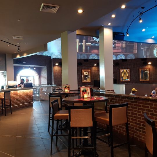 Planet Hollywood at Disney Springs™