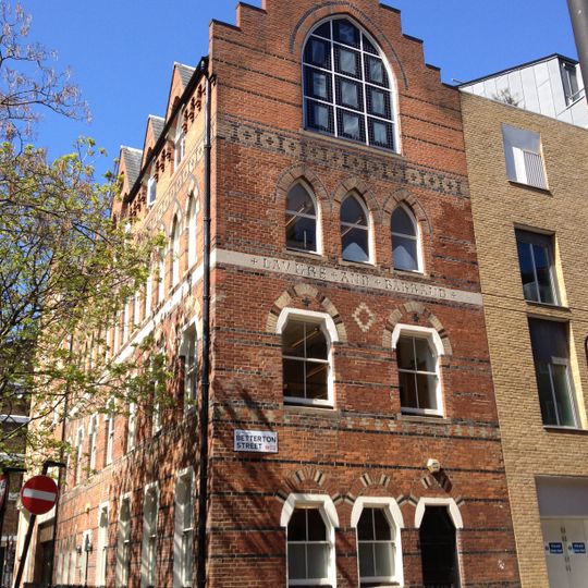 22 Endell Street, London