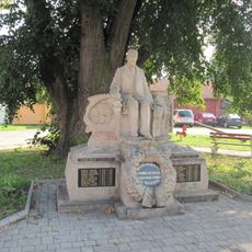 Statue of Tomáš Garrigue Masaryk, Radslavice