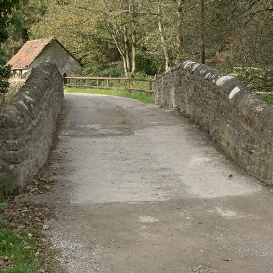 Bridge near Llanmihangel Mill