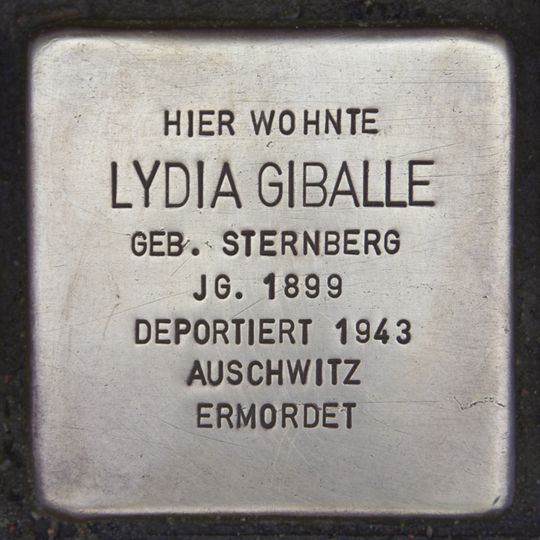 Stolperstein en memoria de Lydia Giballe