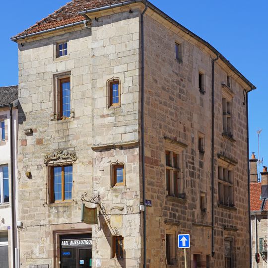 Maison à l'oriflamme