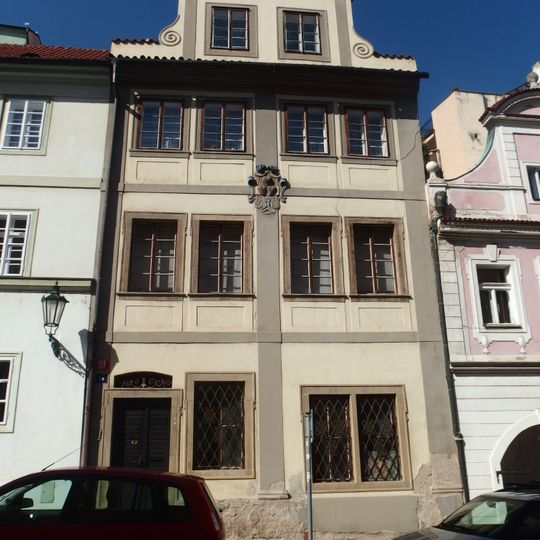 Dům U Tří červených srdcí