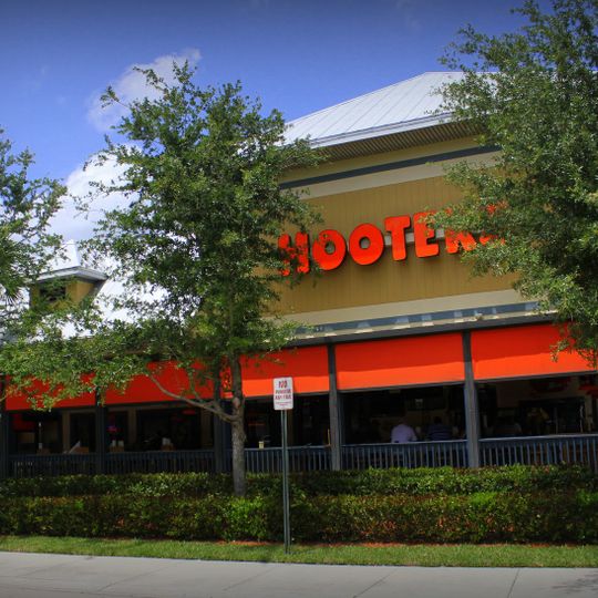 Hooters