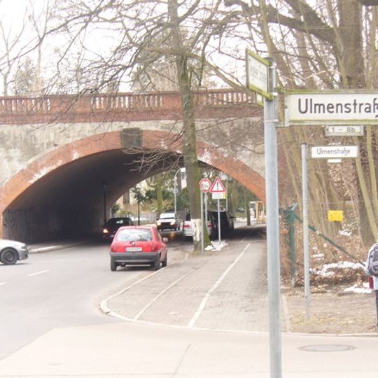 Eisenbahnbrücke Schulzendorfer Straße, Tegeler Straße