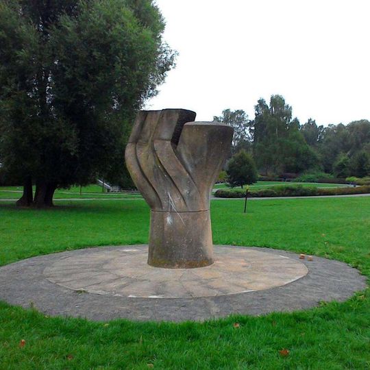 Plastika v parku v Táboře