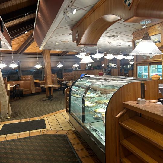 Shari's Cafe and Pies