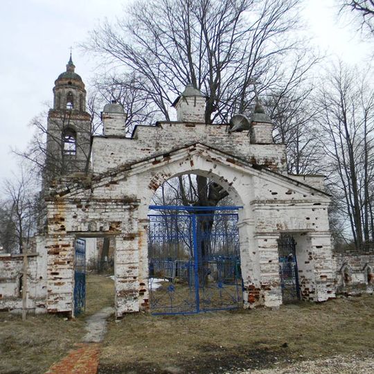 Ограда с воротами